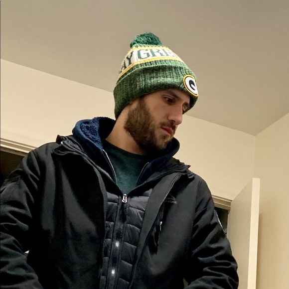 Meet your Posher, Luis - Picture 1 of 1